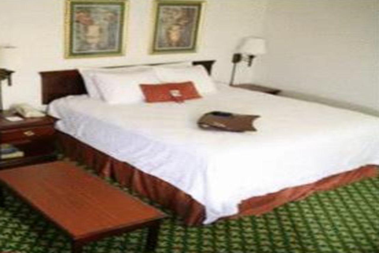 Hampton Inn Huntsville-Arsenal/South Parkway Extérieur photo